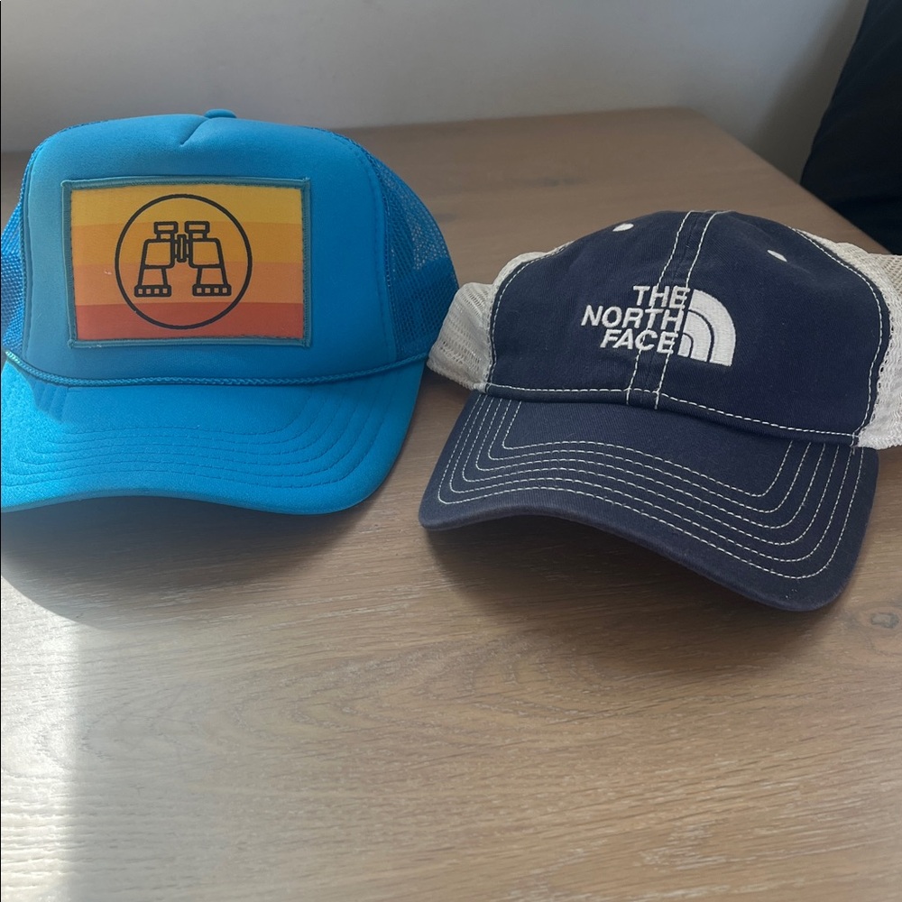 Hat set bundle. - image 1